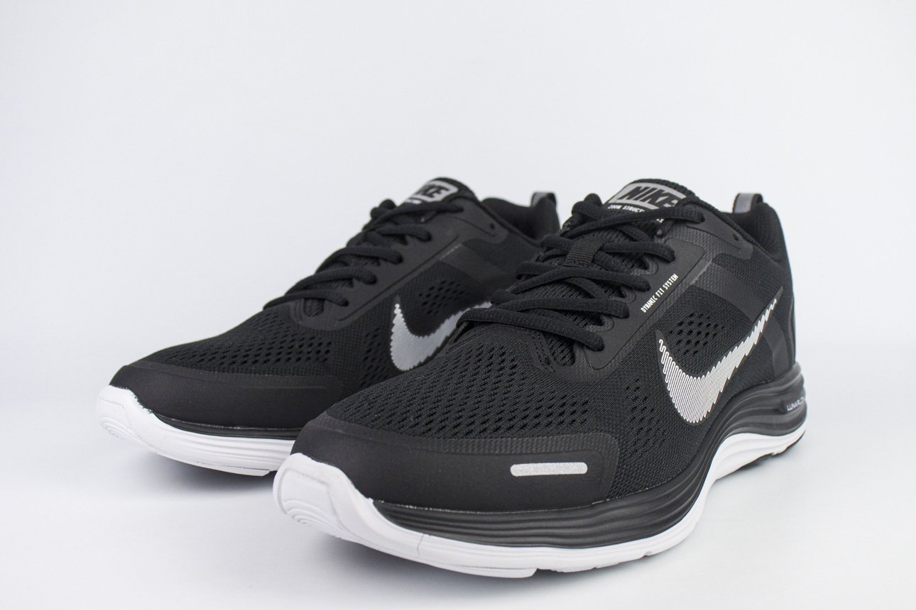 Nike lunarlon black and white on sale